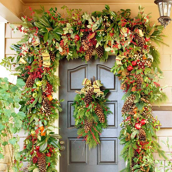  Christmas  Door  Decoration  Ideas  Easy Lifestyle Option